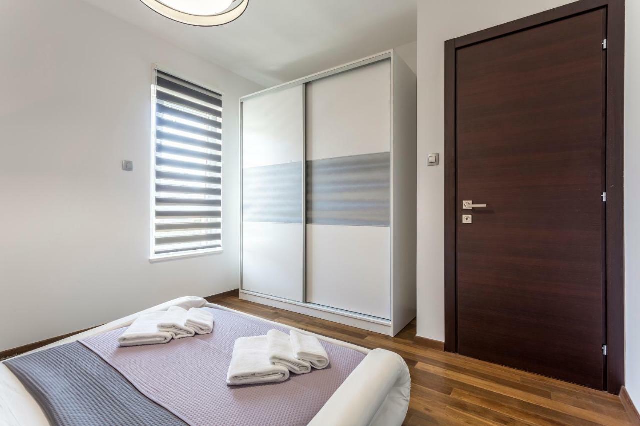 Sea Pearl Luxury Apartment Podstrana Bagian luar foto